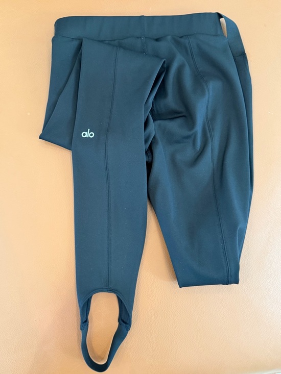 ALO Yoga Pants - ALO Yoga Black Stirrup Leggings Size S High Waist Performance Activewear